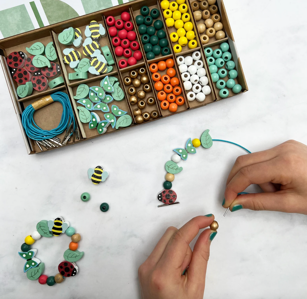 Woodland Bracelet Making Kit – NatureBasedToys