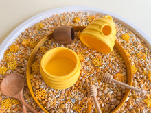 Load image into Gallery viewer, Buzzing Beehive and Mini Honeycomb Tray for Sensory Play (3D-printed)
