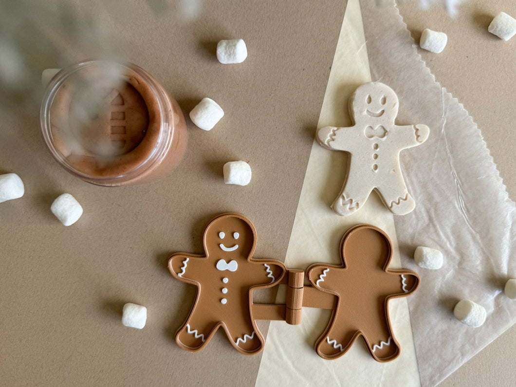 Gingerbread Man and Woman Pancake Maker Bio Mold