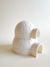 Load image into Gallery viewer, Cozy 3D-Printed Igloo
