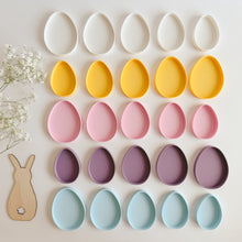 Load image into Gallery viewer, Nesting Eggs Bio Sensory Play Tray set of 5
